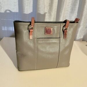 Dooney & Bourke small Lexington
